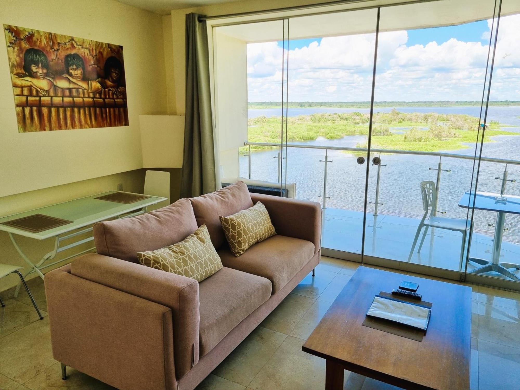 Boulevard 251 Riverside Apartments Iquitos Habitación foto